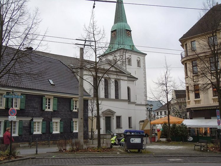 “Arab Looking” Assailant Kills 3, Wounds 8 at Diversity Festival in Germany