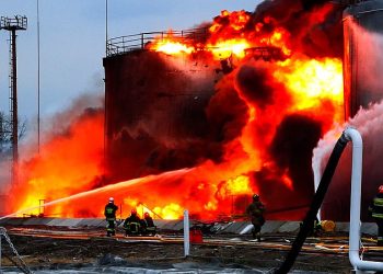 Ukraine Hits Oil Depot in Southern Russia