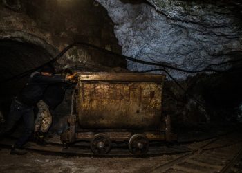 Mining explosion in iran