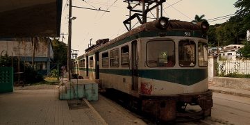 Cuba Faces Widespread Blackout Again After Electrical Grid Failure