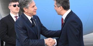 Blinken Aims for Unlikely Ceasefire Amid Escalating Middle East Turmoil