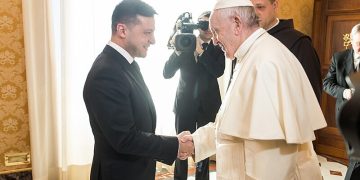 Zelenskyy Seeks Pope’s Support for Ukrainian Captives in Vatican Meeting